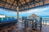 Absolute Beachfront Resort Hotels in Koh Phangan