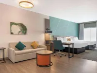 Comfort Suites Hotels in Wayne County