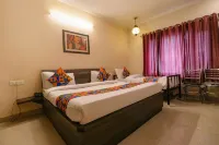 FabHotel Golden Sunrise Inn