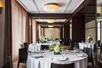 Fidelity Hotel Hotels in Cleveland