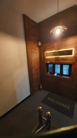 Sweet Hotel Отели рядом с достопримечательностью «Gyo-dong and Songhyeon-dong Tumuli»