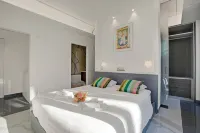 Residenza la Fontana with View Terrace - Happy Rentals - de charme
