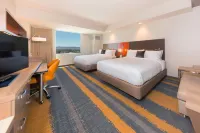 Courtyard Phoenix Downtown Các khách sạn ở Phượng Hoàng