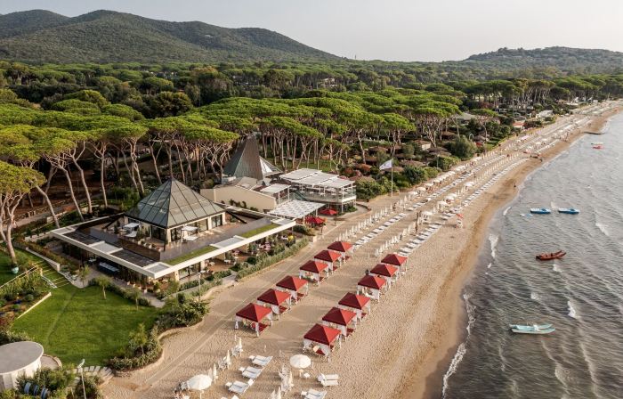 Cala Beach Resort