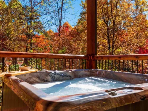 Whispering Pines Retreat by Ghosal Luxury Lodging - Alphydda