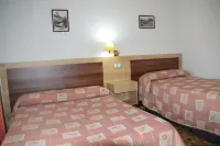 Labella - Hostal Rural Restaurante Hotels in Comarca de Guadix