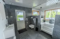 Exclusive Villa Wikkelä Ranua with Sauna & Jacuzzi - balcony