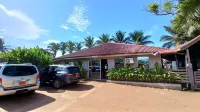 Tropicana Beach & Resort - parking