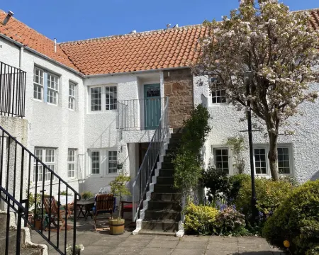 The Crail Maltings Hotels in Crail