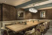 The Royal Oak Hotel, Welshpool - the Coaching Inn Group Hotels in Welshpool