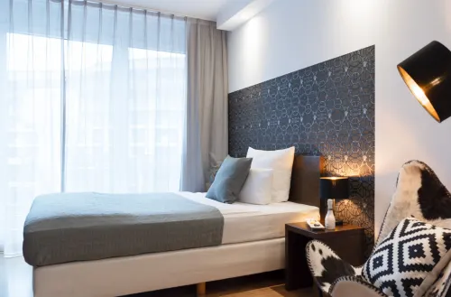 Paragon Apartments - Holiday Apartments