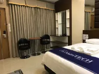 Nutritech Hotels & Events فنادق في Calapan
