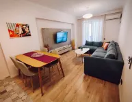 COZY Apartment & GREAT Location Hotel a 