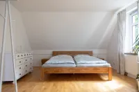 Beautiful, modern studio apartment in the heart of Esens Hotels in Esens