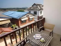 Sri Chiangkhan Hotel