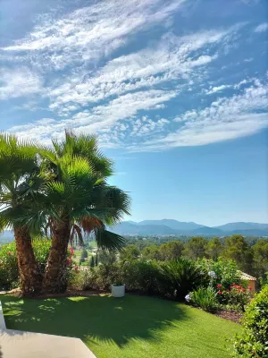 Studio of 35 m2 in villa near Golf St Endreol