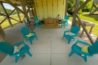 Surf Shack on DuneWay-EV Charger & steps to Beach!