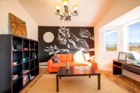 2 Acres w Views, Hot Tub, Pet Friendly, Full Kitchen, Game Room, EV Charger!