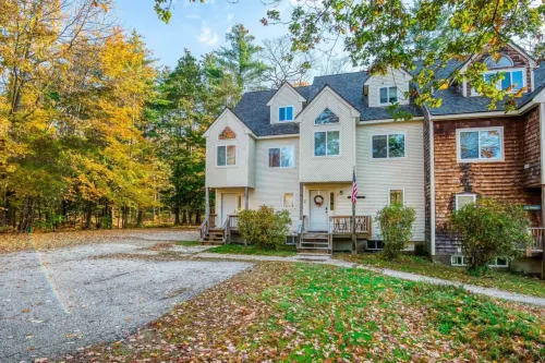 Game Room and Trail Access Adventure - Charming Cozy Retreat