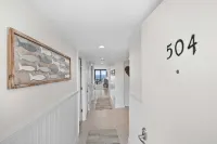 Gorgeous Panoramic Views and Pool - Stunning Oceanfront Escape