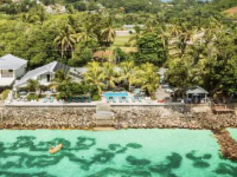 Le Nautique Beachfront Apartments Hotels in Anse Royale