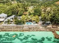 Le Nautique Beachfront Apartments Hotels in Takamaka