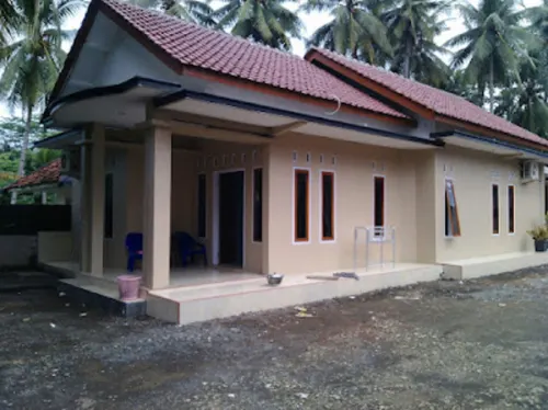 Hotel Putra Sindang Asih - parking