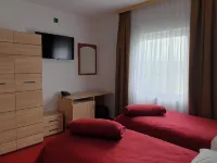 Hotel Mirni Kutak Hôtels à : Otocac