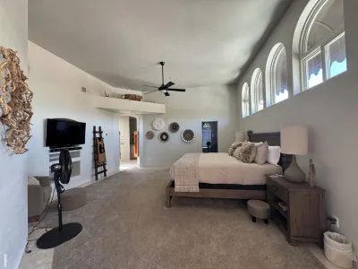 Amazing Location, Sonoran Desert Retreat: Mountain View’s, Heated Pool & Spa