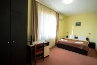 Park Hotel Ivailo Các khách sạn gần Tsarevets Fortress