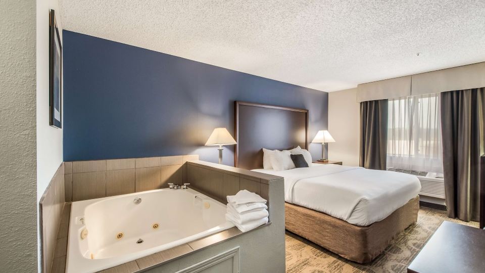 Red Lion Inn & Suites Sequim at Olympic National Park