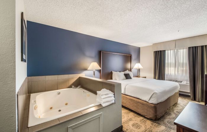 Red Lion Inn & Suites Sequim at Olympic National Park