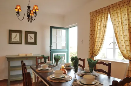 De Hoop Village Cottages