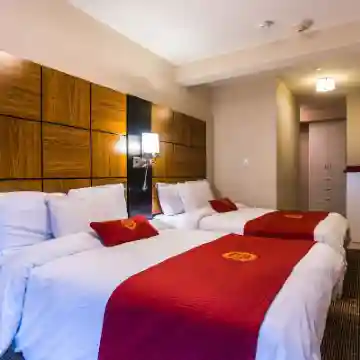 Hotel Five44 Rooms