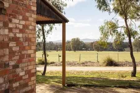 Grampians Pioneer Cottages Отели в г. Холс Гэп