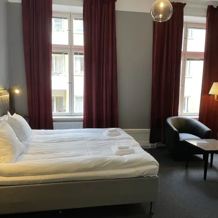 Unique Hotel Jungfrugatan Отели рядом с достопримечательностью «Театр «Максим»»
