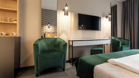 Vitosha Park Hotel - Free Indoor Pool & Parking