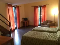 Hotel Langhe & Monferrato Hotel dekat Castello di Costigliole