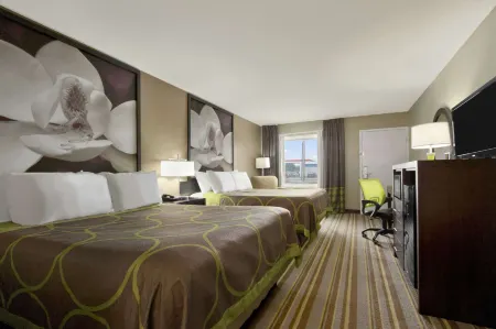 Super 8 by Wyndham Tupelo Airport Отели в г. Тьюпело