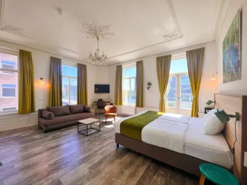 洛斯卡德 45 號酒店