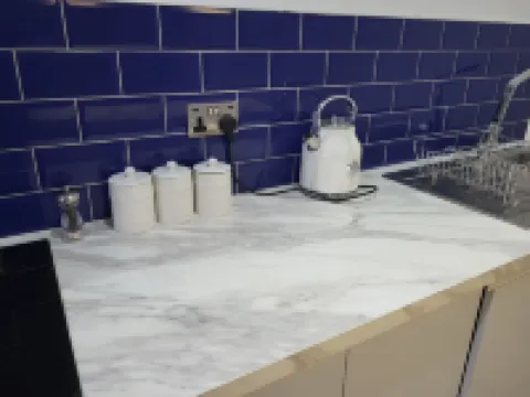 Doncaster City Centre Deluxe Whole Apartment Sleeps 4 D2