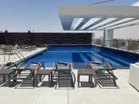 Best Western Plus Tabuk City Center - 泳池