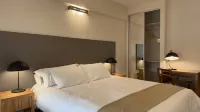 Urbe Hotel - balcony