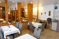 Hotel Pension am Kurmittelhaus Hotels in Bad Gandersheim