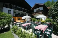 Landgasthof Schweizerhof Hotels in Traunstein