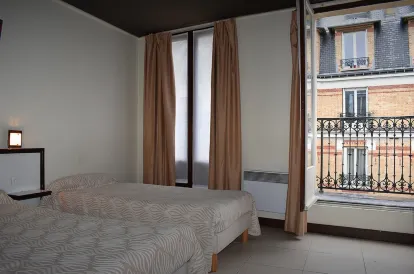 Avenir Hotel