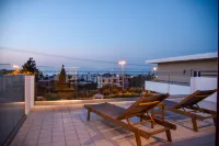 Iraklis Apartments Hotels in Stalida