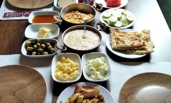 Migroras Otel & Restaurant - Karestel Yaylasi