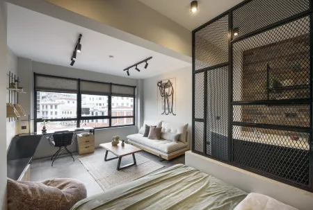 Olvios Lofts @Ladadika Отели рядом с достопримечательностью «Университет Аристотеля в Салониках»