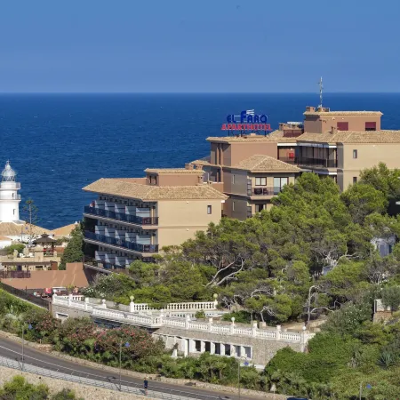 Aparthotel El Faro